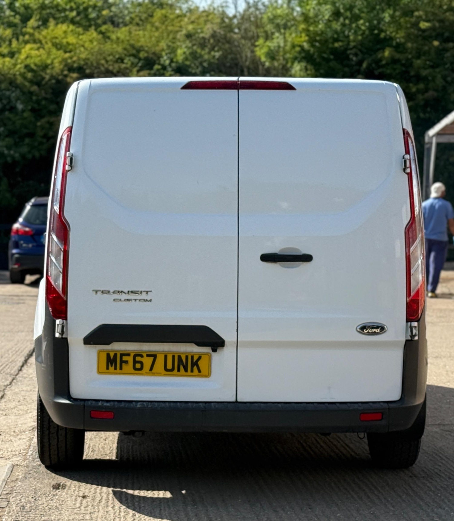 Used Ford Transit Custom 2017 for sale - 76638002: Photo 8