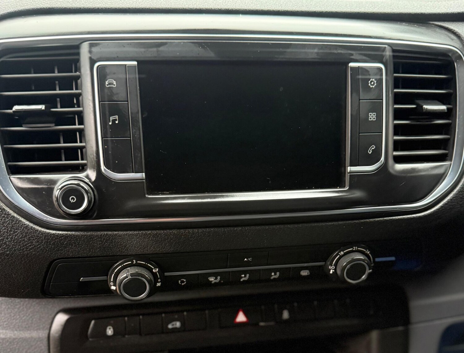 Used Citroen Dispatch 2017 for sale - 77446279: Photo 16