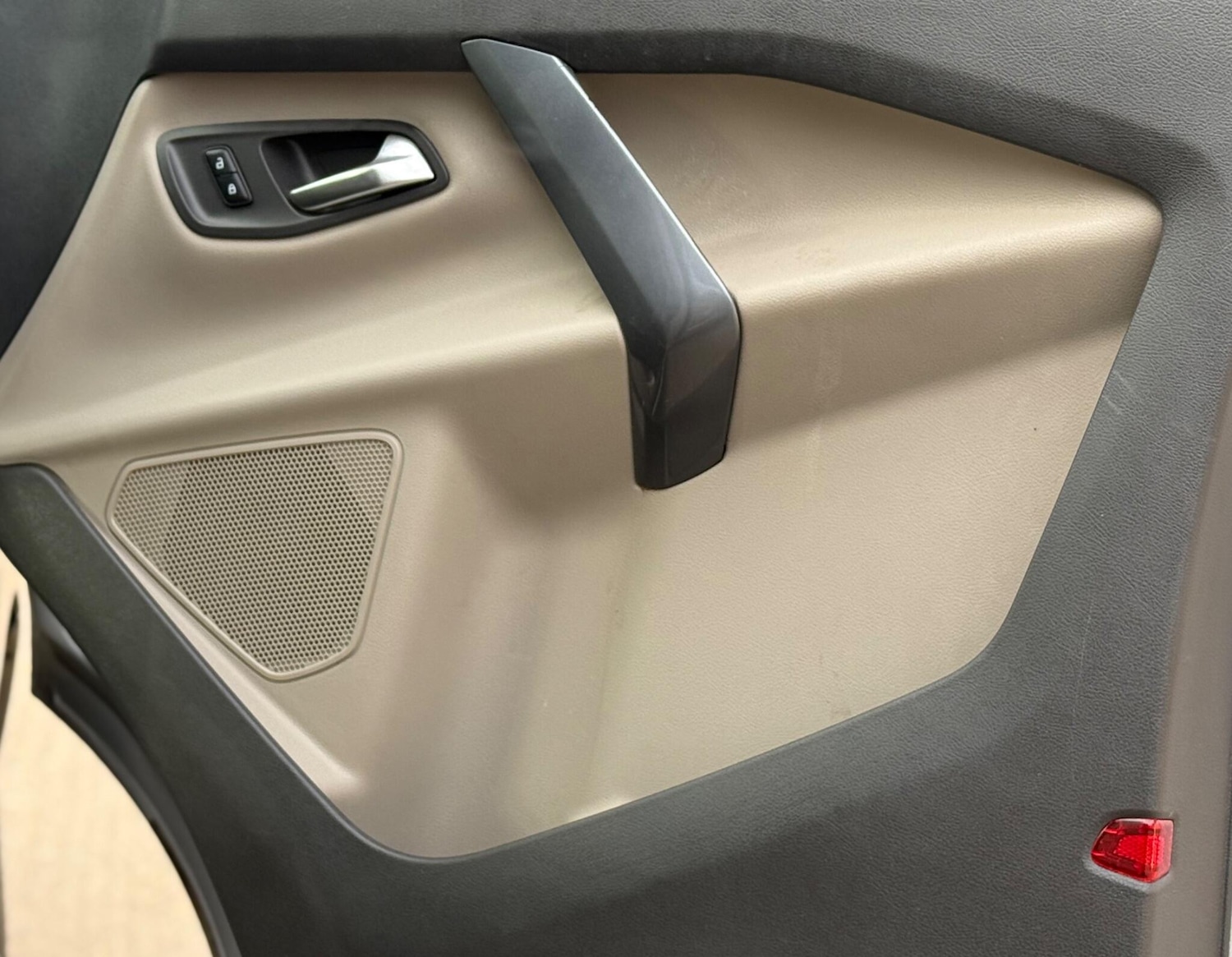 Used Ford Tourneo Custom 2017 for sale - 76577410: Photo 15