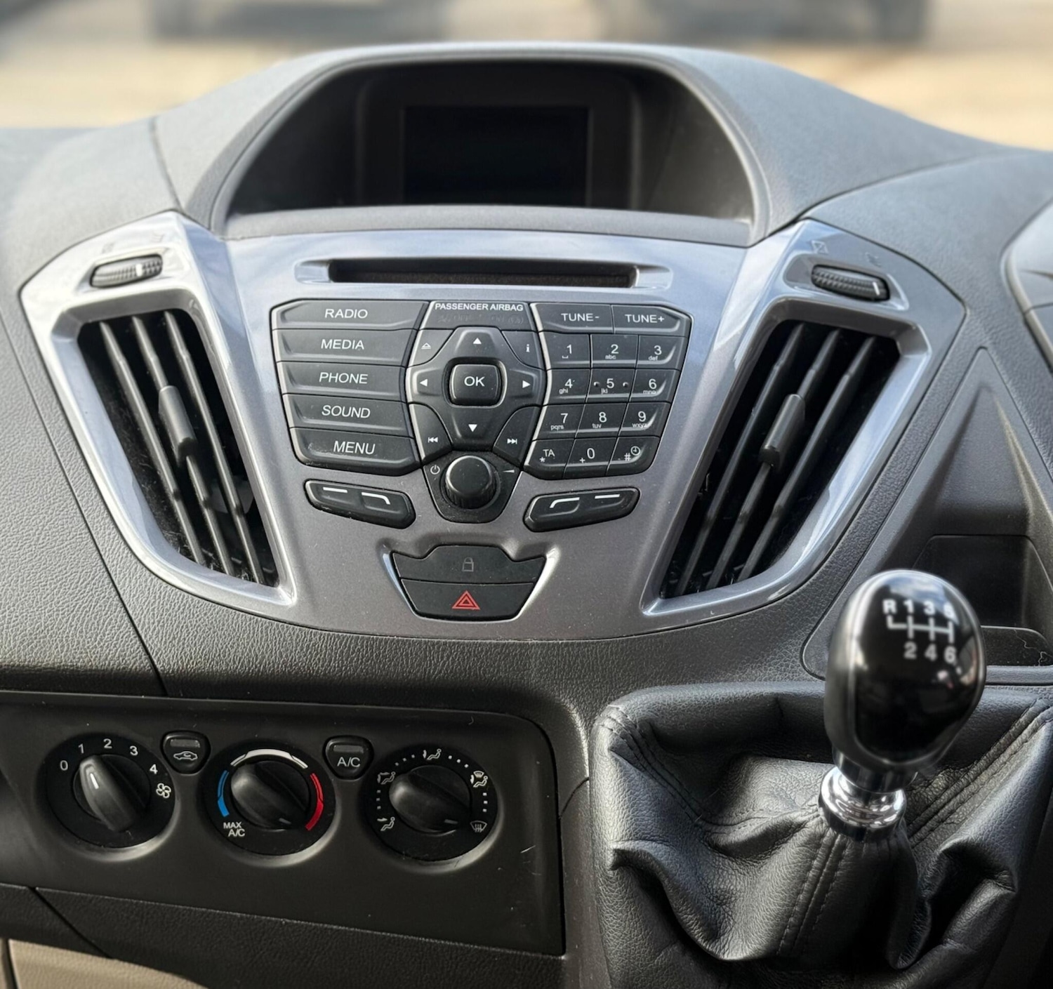 Used Ford Tourneo Custom 2017 for sale - 76577410: Photo 26