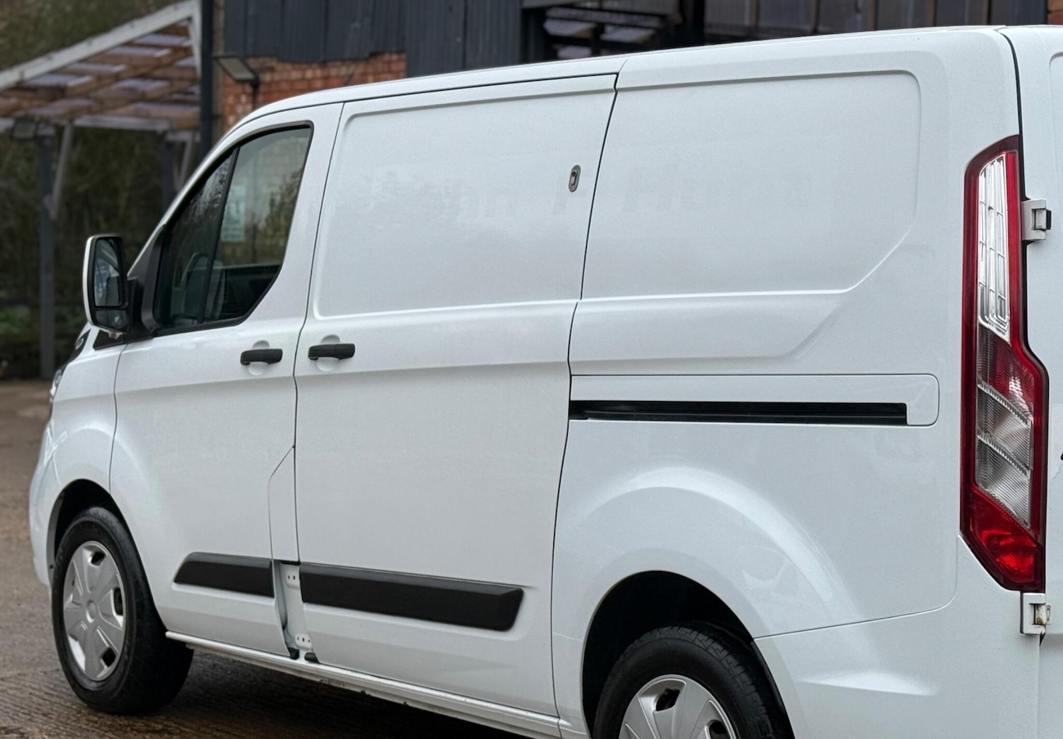 Used Ford Transit Custom 2018 for sale - 76685571: Photo 31