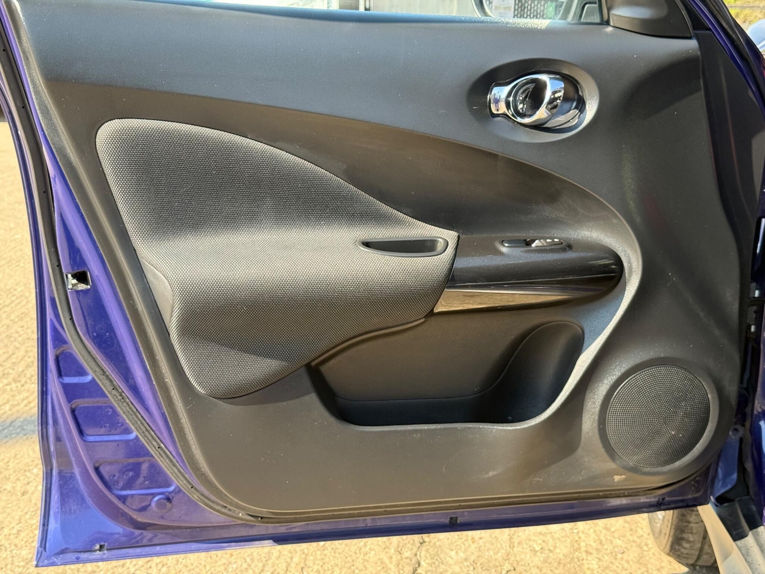 Used Nissan Juke 2015 for sale - 77951697: Photo 35