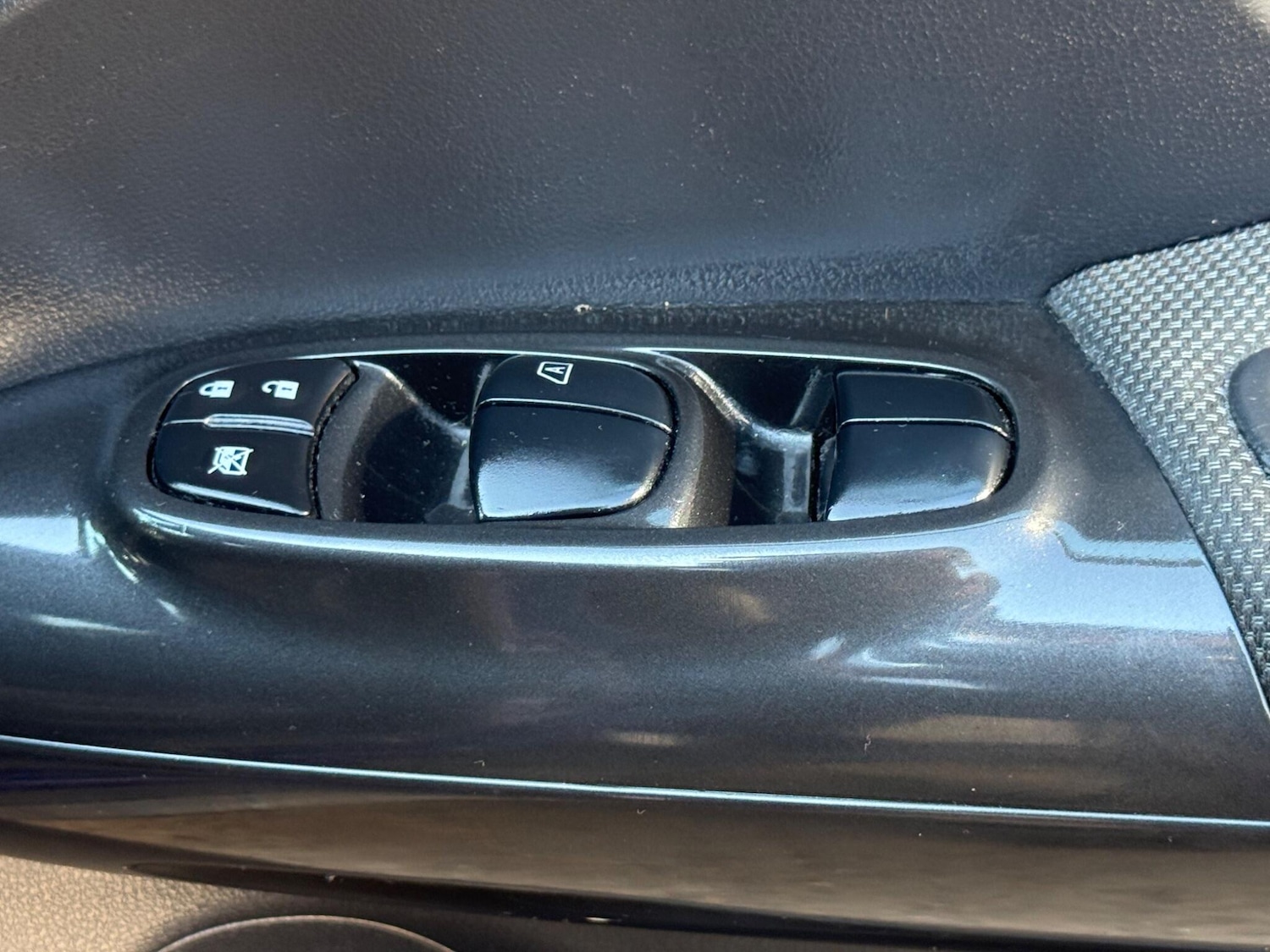 Used Nissan Juke 2015 for sale - 77951697: Photo 40