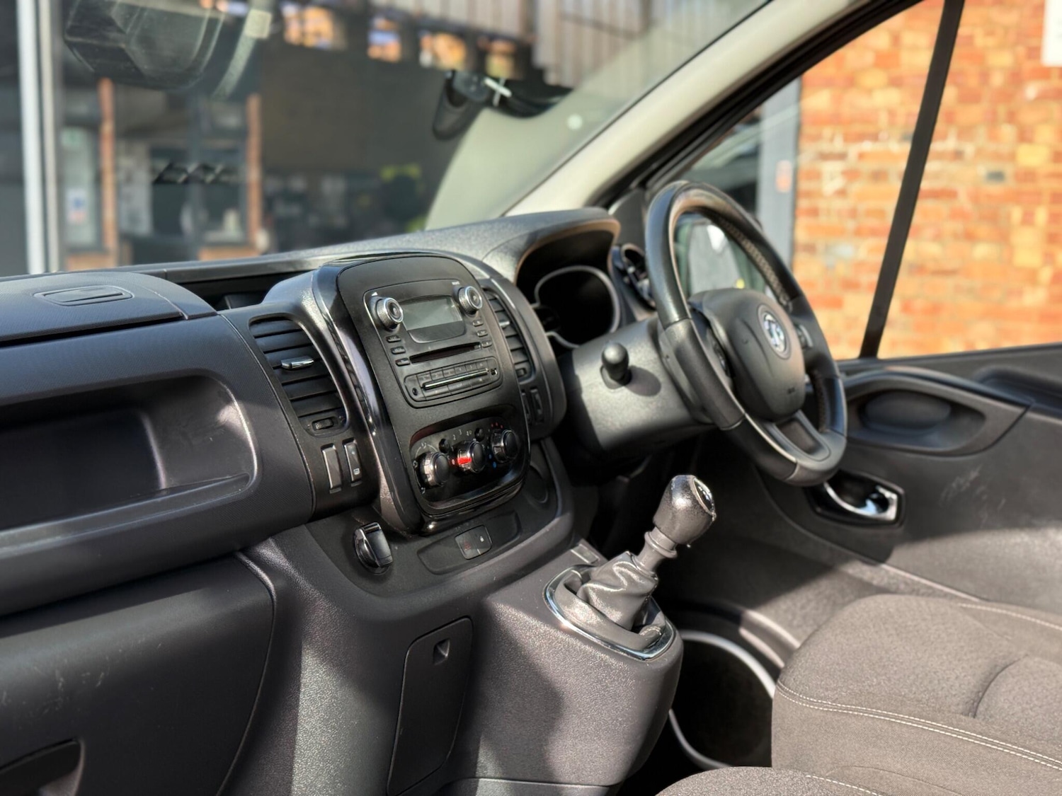 Used Vauxhall Vivaro for sale - 77897420: Photo 15