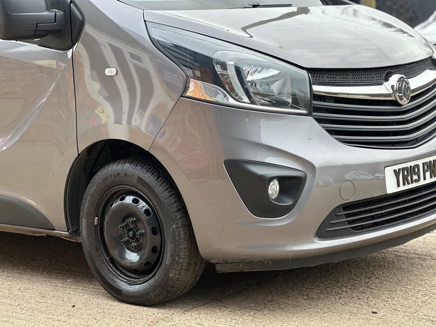 Used Vauxhall Vivaro for sale - 77897420: Photo 37