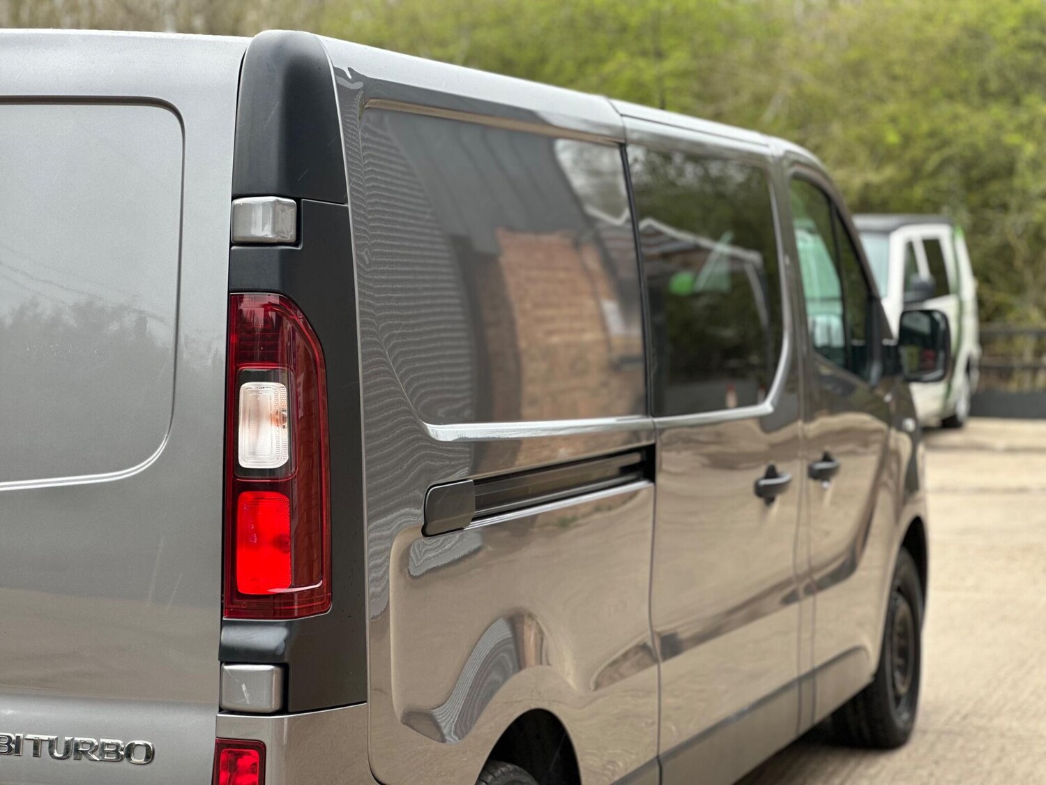 Used Vauxhall Vivaro for sale - 77897420: Photo 48