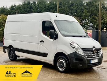 Renault Master feature image