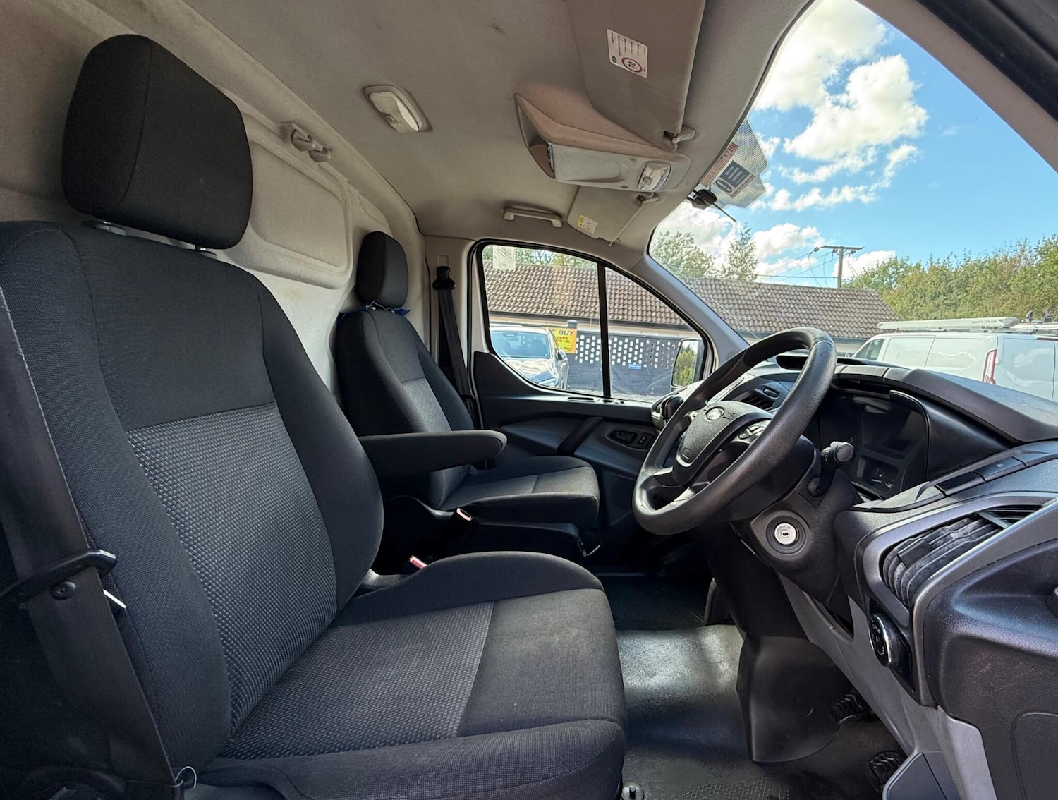 Used Ford Transit Custom 2017 for sale - 76065004: Photo 3
