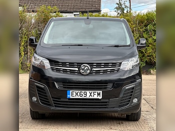 Vauxhall - Vivaro
