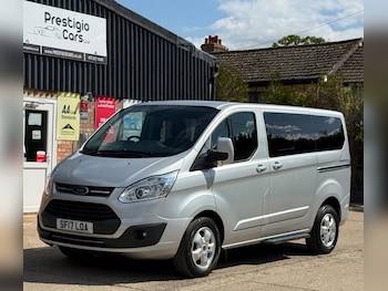 Used Ford Tourneo Custom 2017 for sale - 79595296: Photo