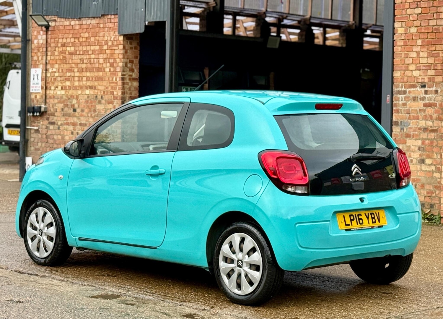 Used Citroen C1 2016 for sale - 76557774: Photo 9