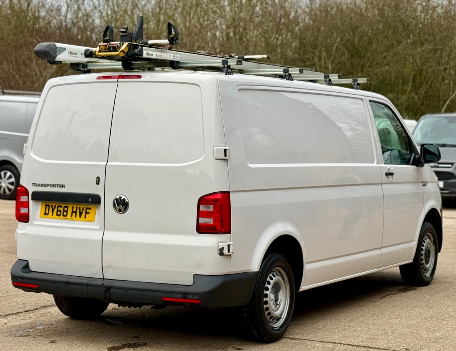 Used Volkswagen Transporter 2018 for sale - 77629457: Photo 11