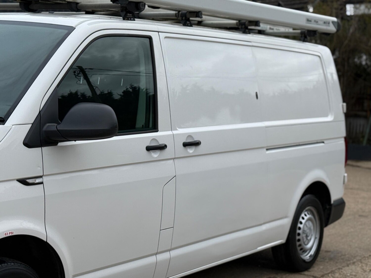 Used Volkswagen Transporter 2018 for sale - 77629457: Photo 26