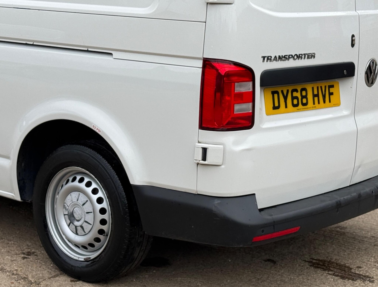 Used Volkswagen Transporter 2018 for sale - 77629457: Photo 28