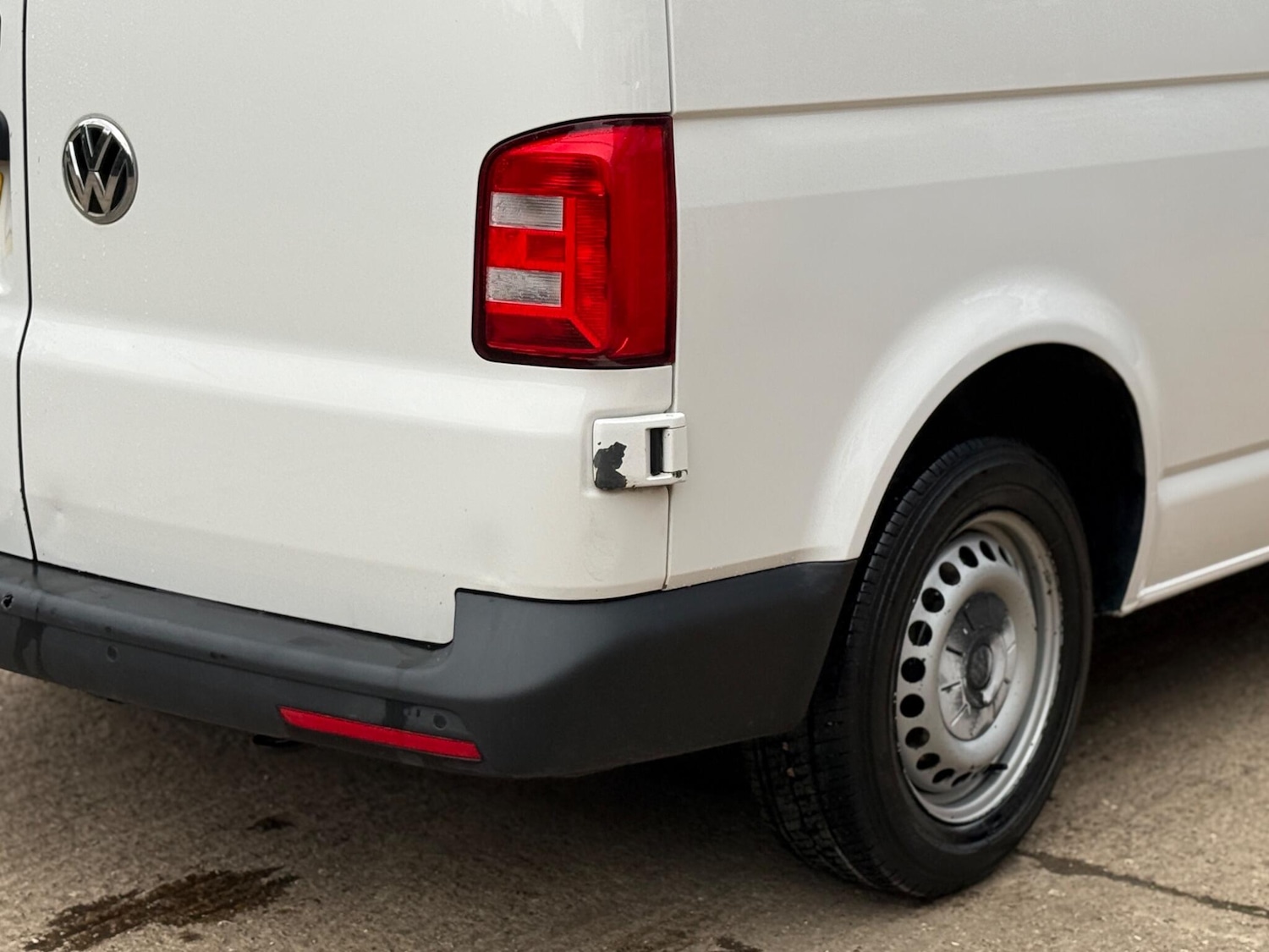 Used Volkswagen Transporter 2018 for sale - 77629457: Photo 31