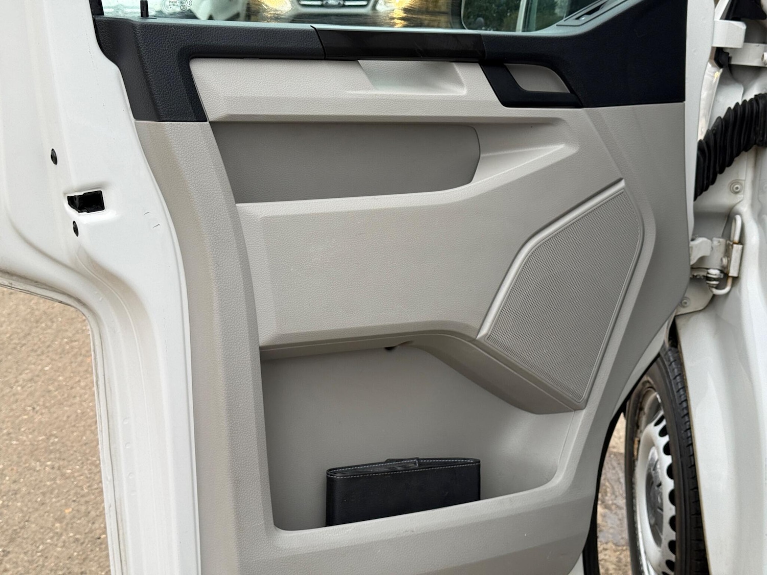 Used Volkswagen Transporter 2018 for sale - 77629457: Photo 37