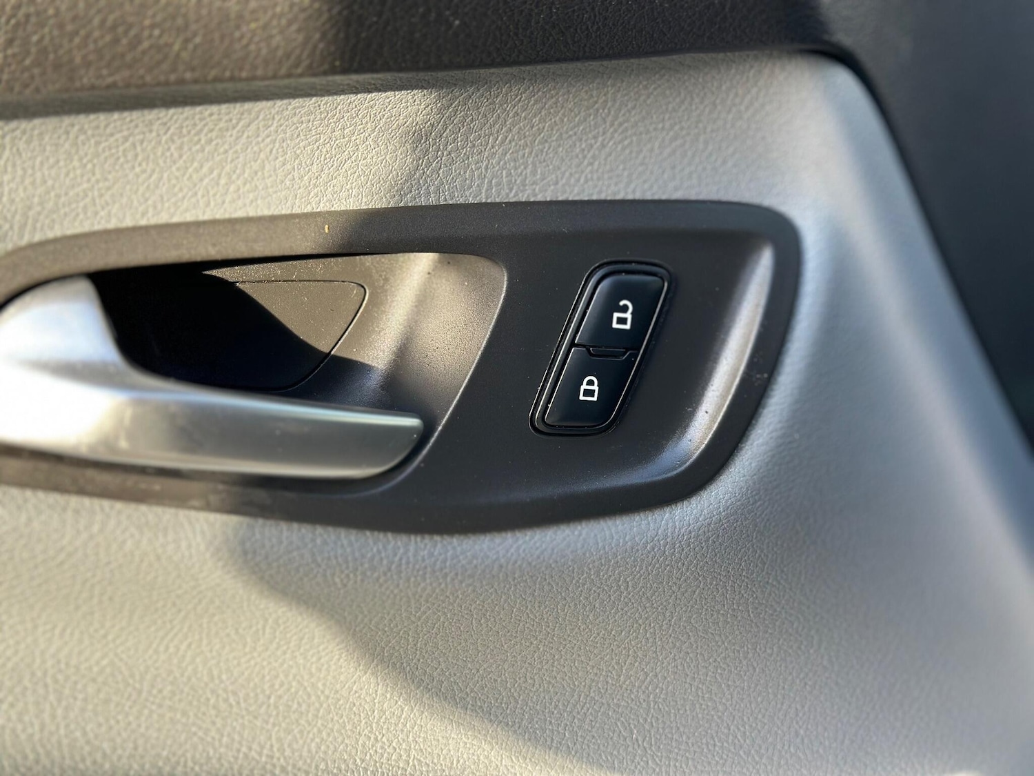 Used Ford Transit Custom 2017 for sale - 76565584: Photo 38