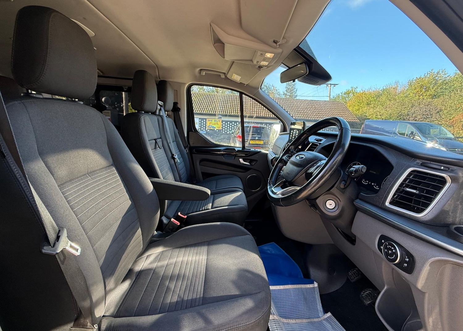 Used Ford Tourneo Custom 2018 for sale - 76171030: Photo 14