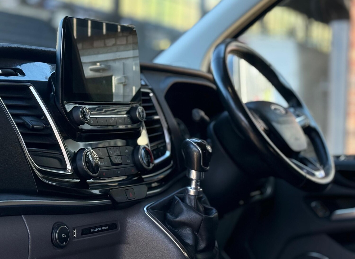 Used Ford Tourneo Custom 2018 for sale - 76171030: Photo 16