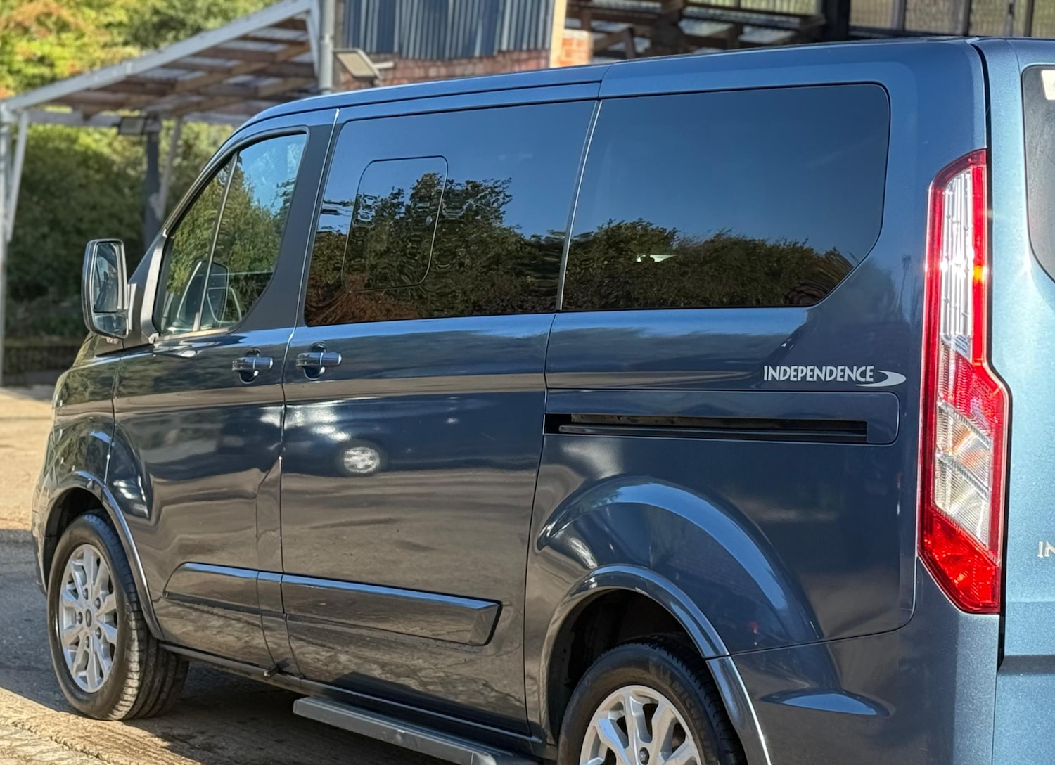 Used Ford Tourneo Custom 2018 for sale - 76171030: Photo 33