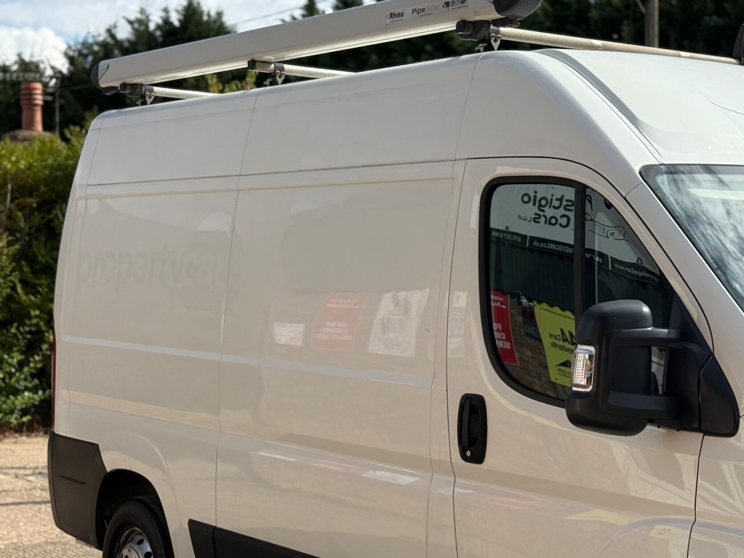 Vehicle 21