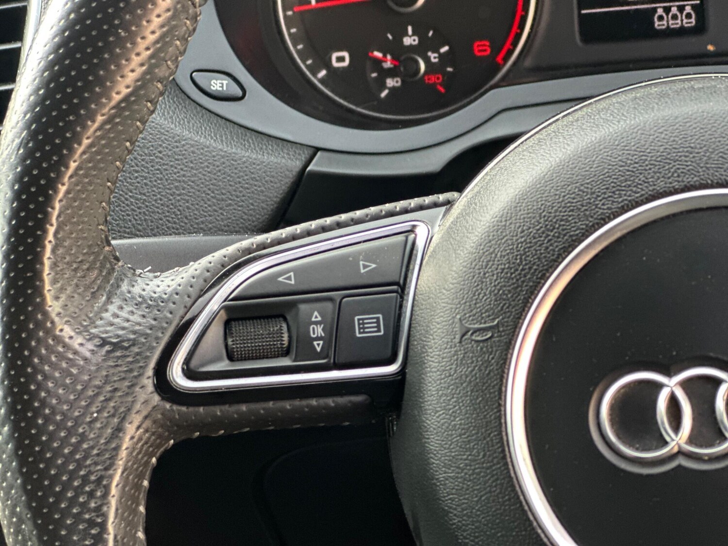 Used Audi Q3 2013 for sale - 75766578: Photo 56