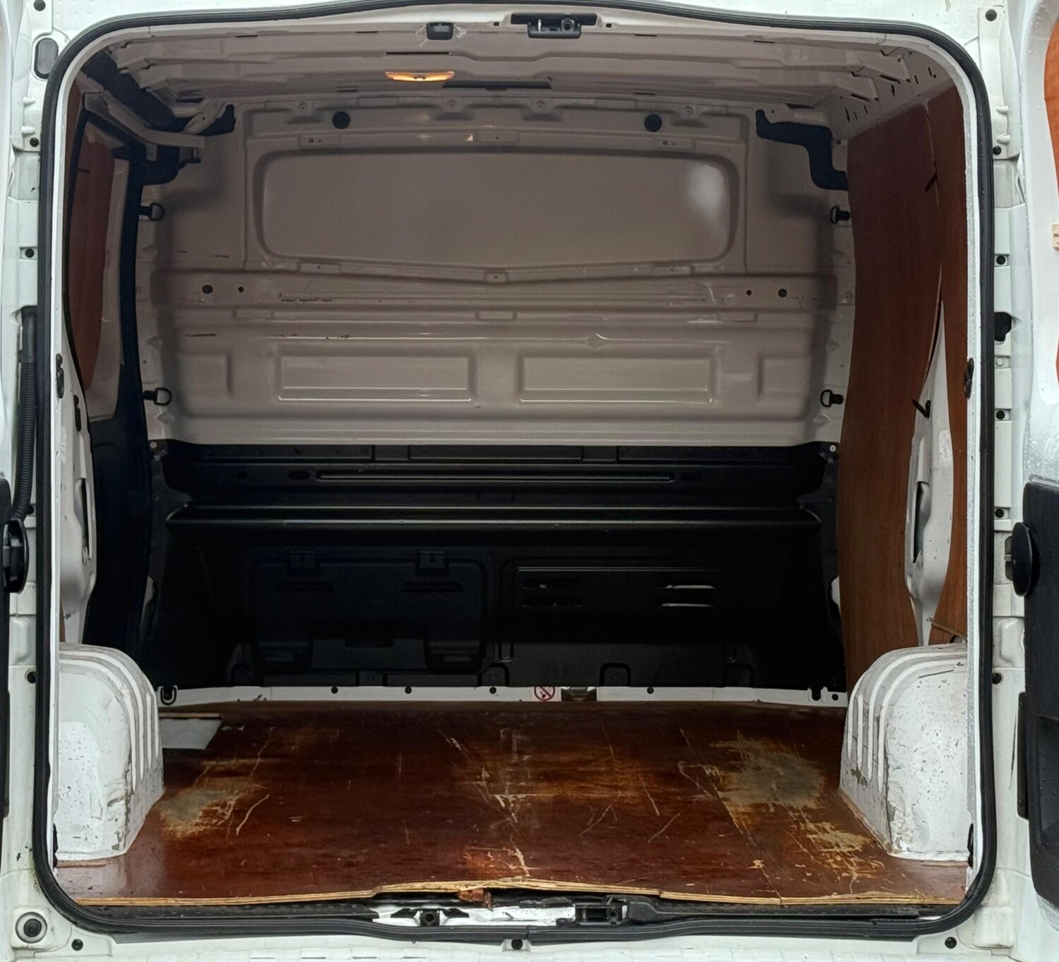 Used Vauxhall Vivaro 2015 for sale - 77431787: Photo 12