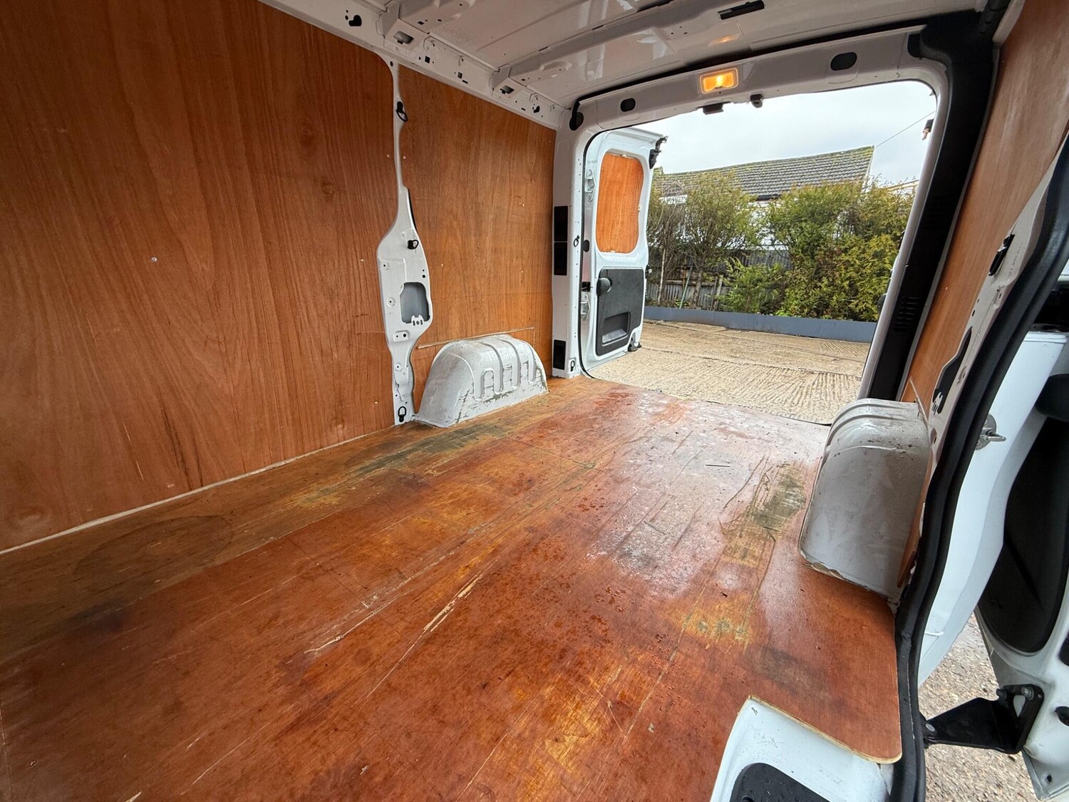 Used Vauxhall Vivaro 2015 for sale - 77431787: Photo 13