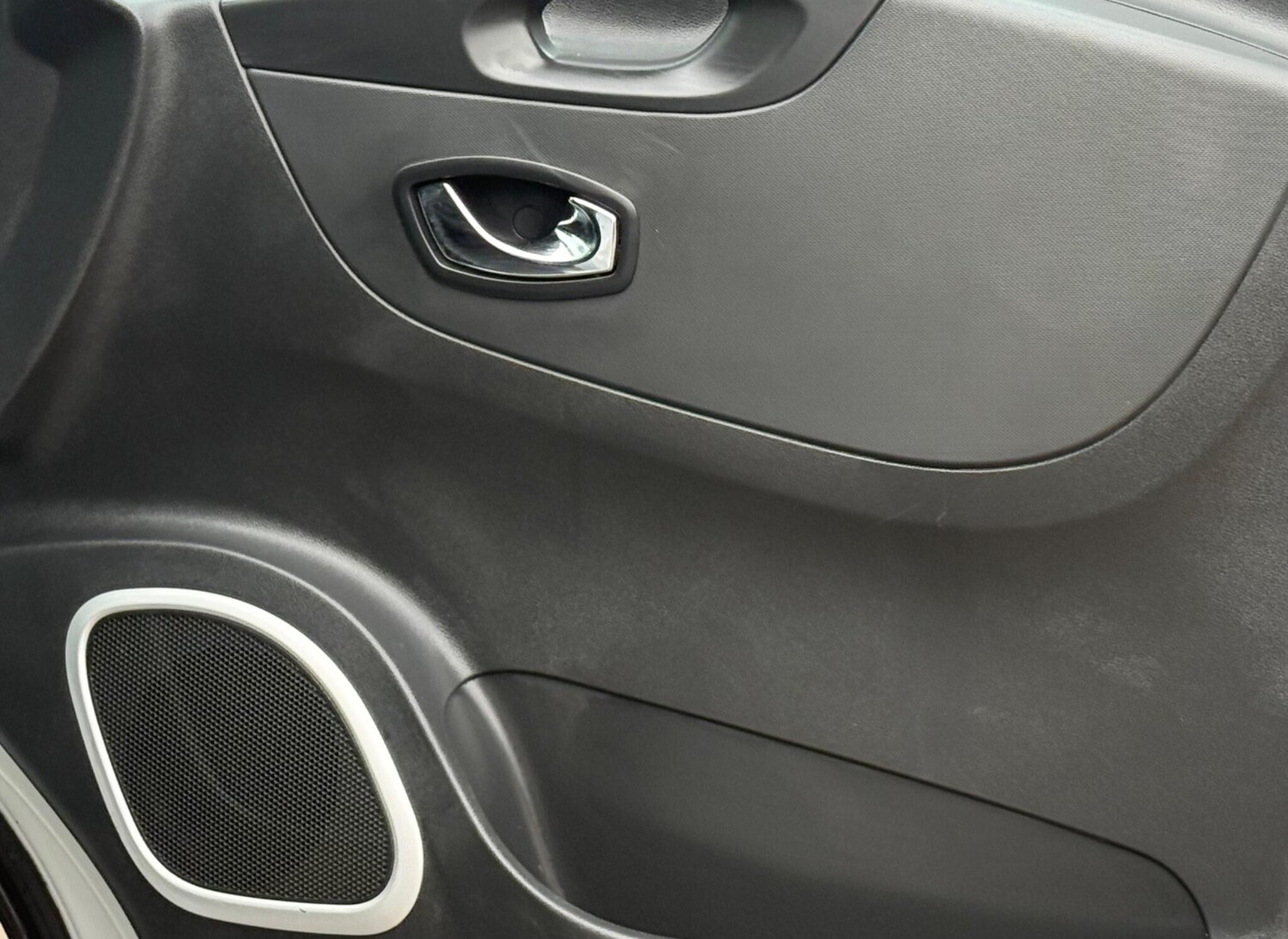 Used Vauxhall Vivaro 2015 for sale - 77431787: Photo 7