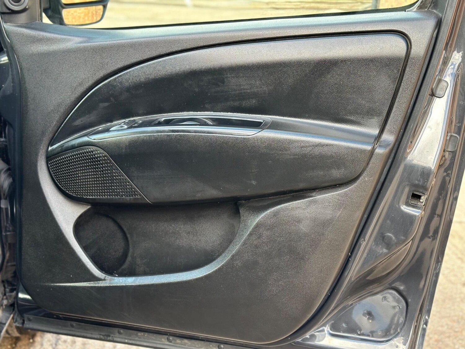 Used Vauxhall Combo 2018 for sale - 77650449: Photo 34