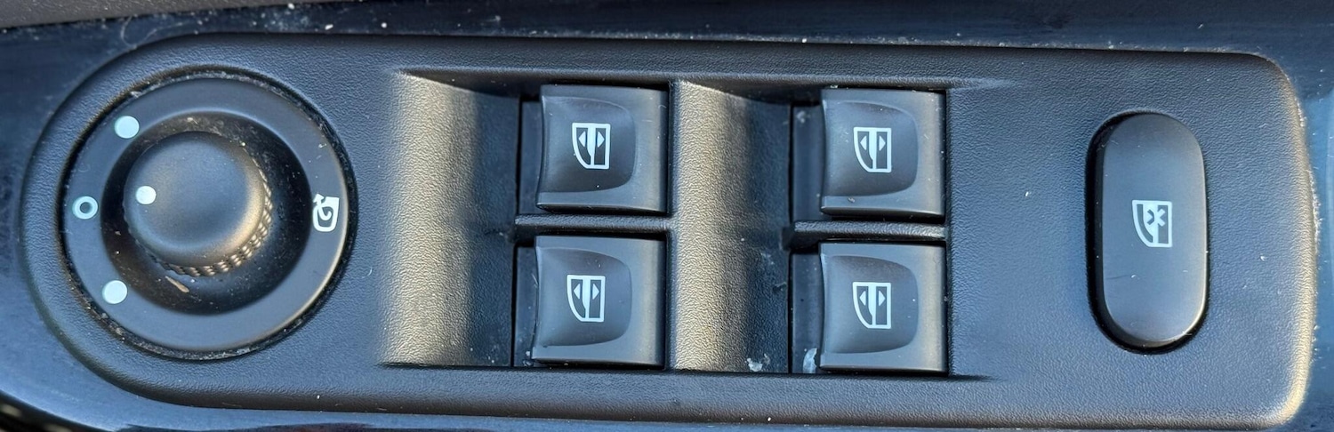 Used Renault Captur 2016 for sale - 76663115: Photo 45