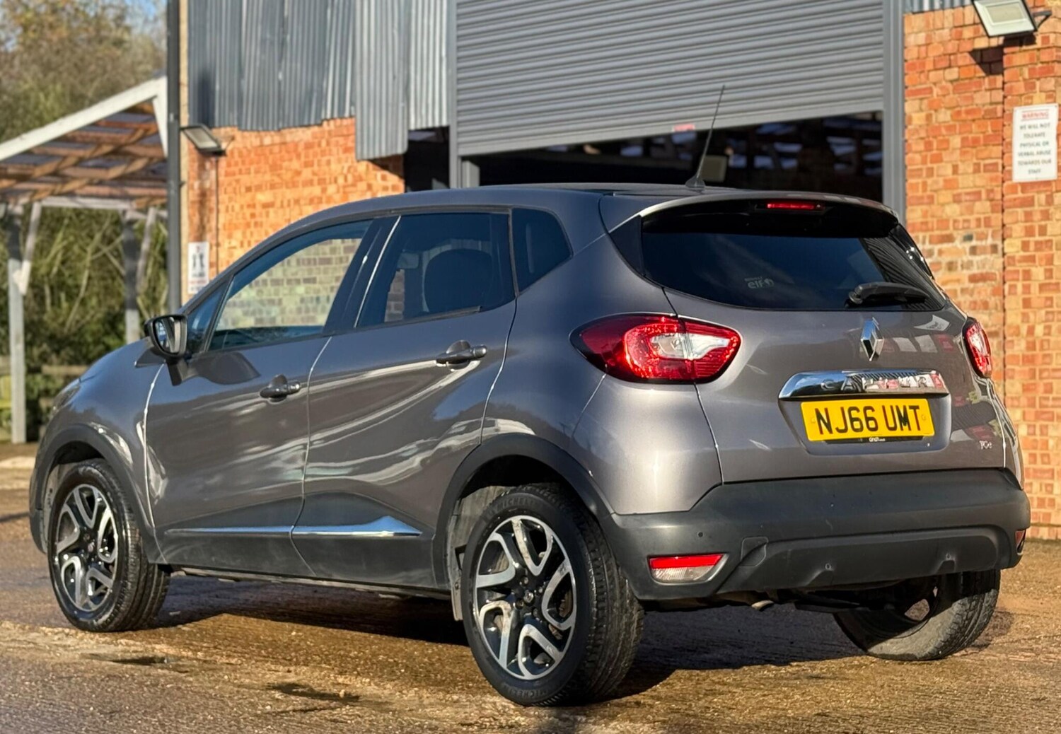 Used Renault Captur 2016 for sale - 76663115: Photo 9