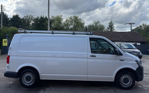 Used Volkswagen Transporter 2017 for sale - 76178999: Photo 12