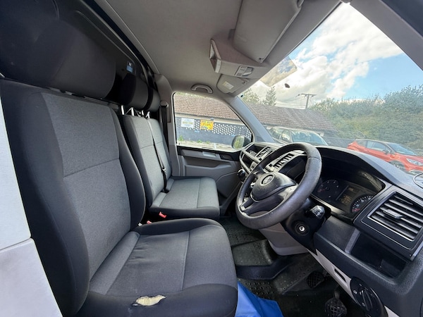 Used Volkswagen Transporter 2017 for sale - 76178999: Photo 14