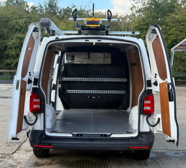 Used Volkswagen Transporter 2017 for sale - 76178999: Photo 17