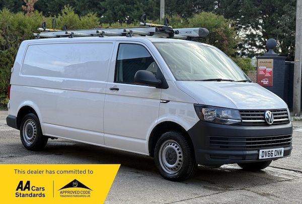 Used Volkswagen Transporter 2017 for sale - 76178999: Photo 1