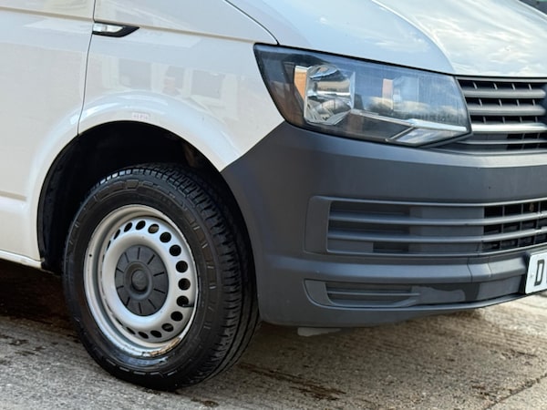 Used Volkswagen Transporter 2017 for sale - 76178999: Photo 21