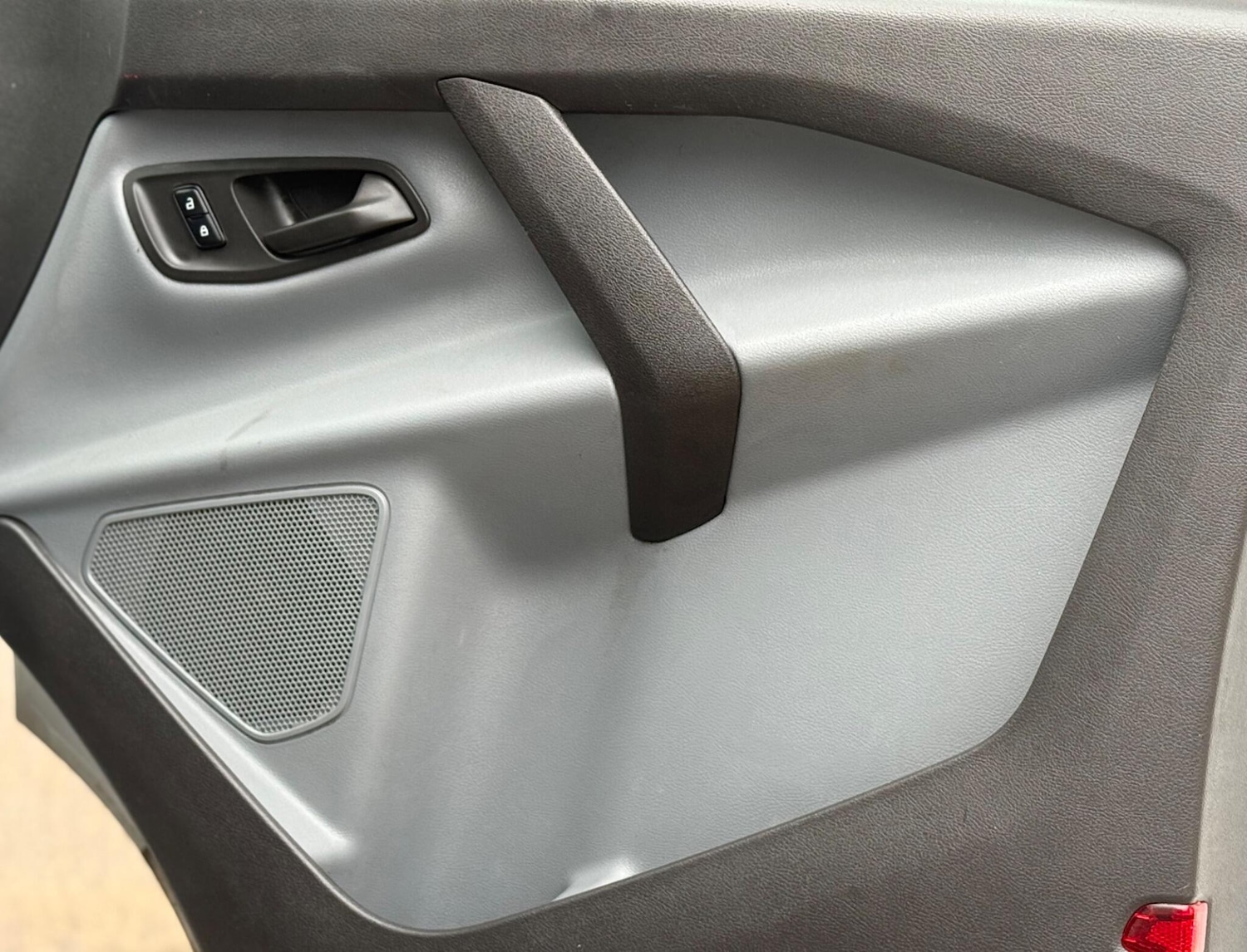 Used Ford Transit Custom 2017 for sale - 77516560: Photo 15