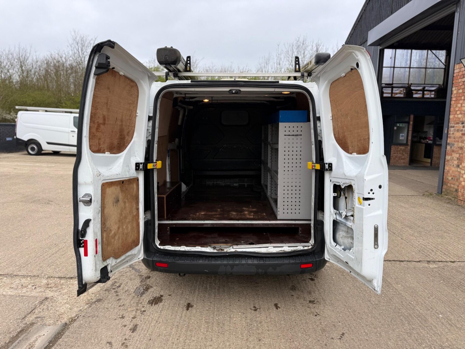 Used Ford Transit Custom 2018 for sale - 78003536: Photo 13