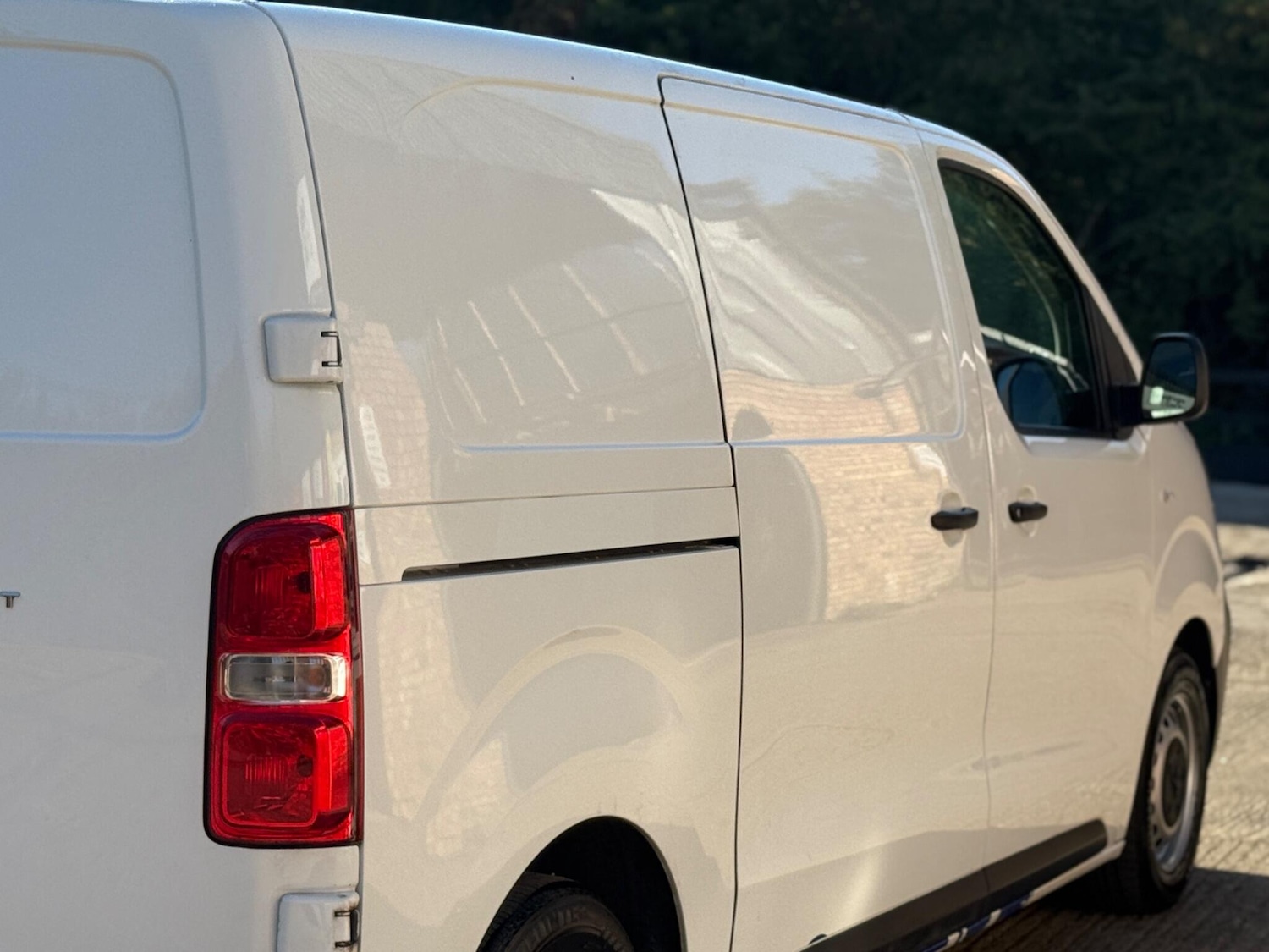 Used Peugeot Expert 2021 for sale - 76070052: Photo 23