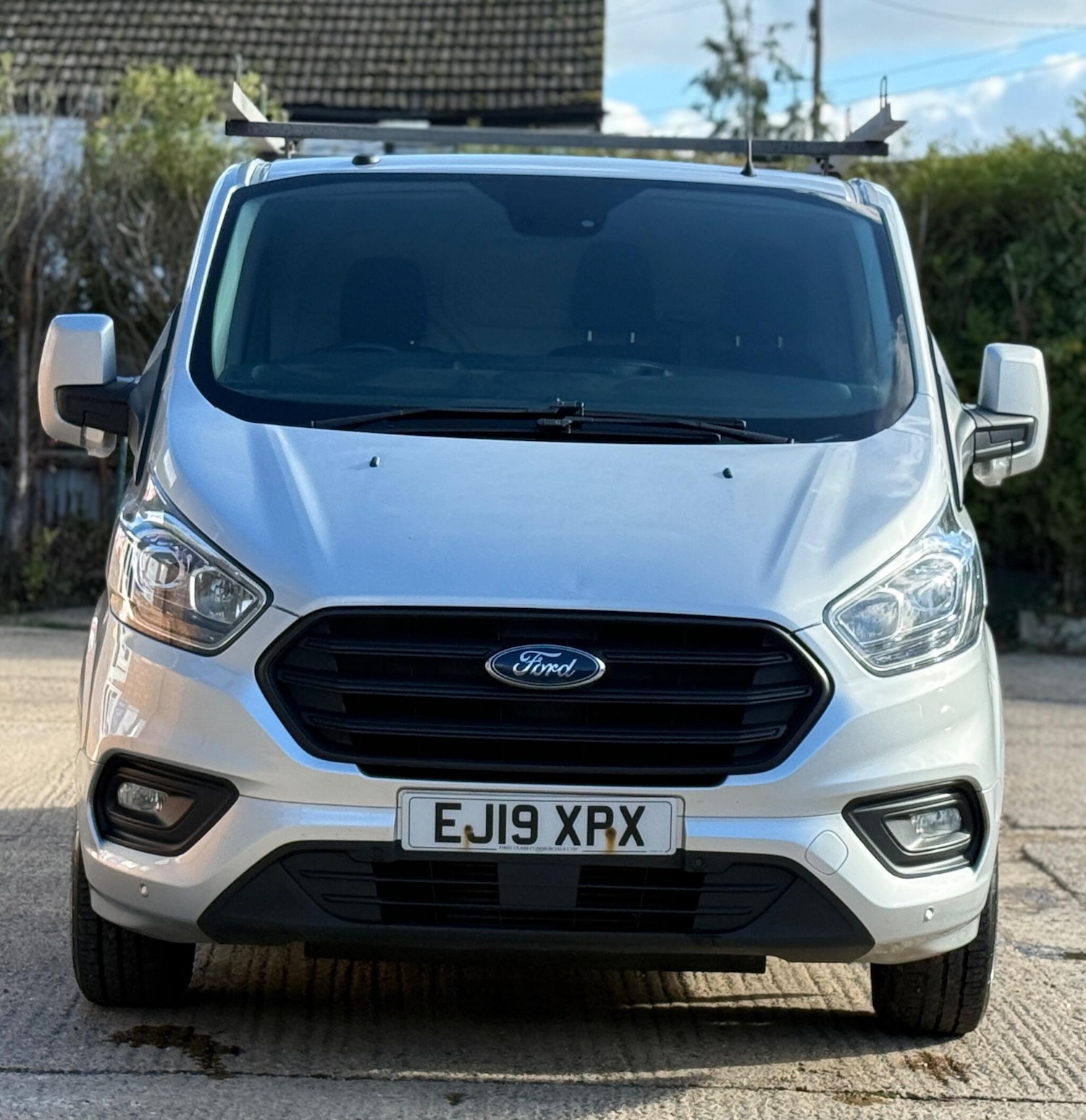 Used Ford Transit Custom 2019 for sale - 76436626: Photo 1