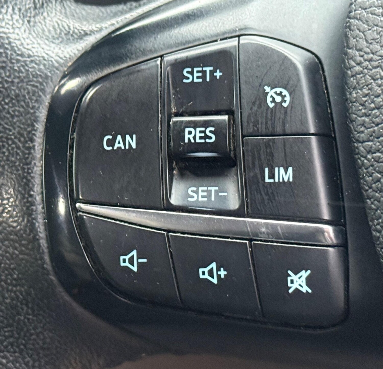 Used Ford Transit Custom 2018 for sale - 77533688: Photo 39