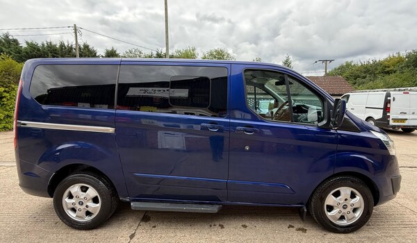 Used Ford Tourneo Custom 2018 for sale - 75453948: Photo 10
