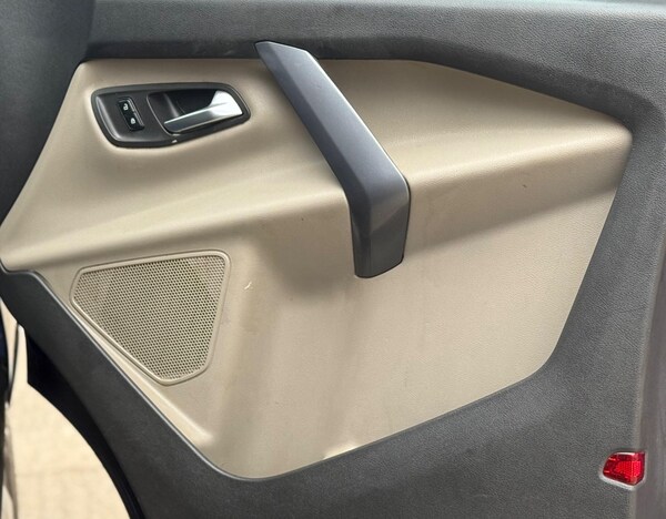 Used Ford Tourneo Custom 2018 for sale - 75453948: Photo 23
