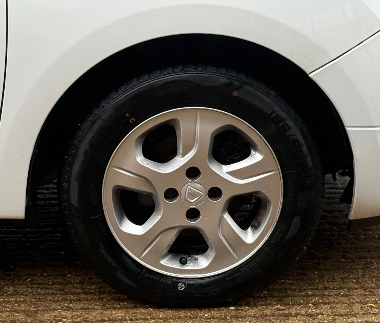 Used Dacia Logan MCV 2016 for sale - 77629461: Photo 14