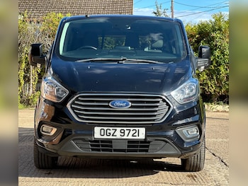 Used Ford Tourneo Custom 2019 for sale - 75924635: Photo