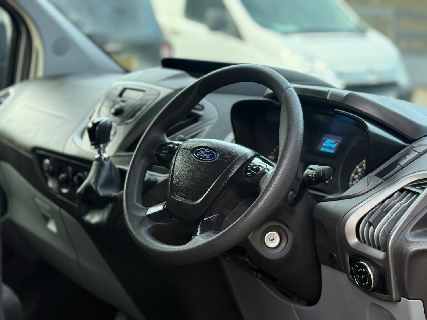 Used Ford Transit Custom 2018 for sale - 76724079: Photo 9