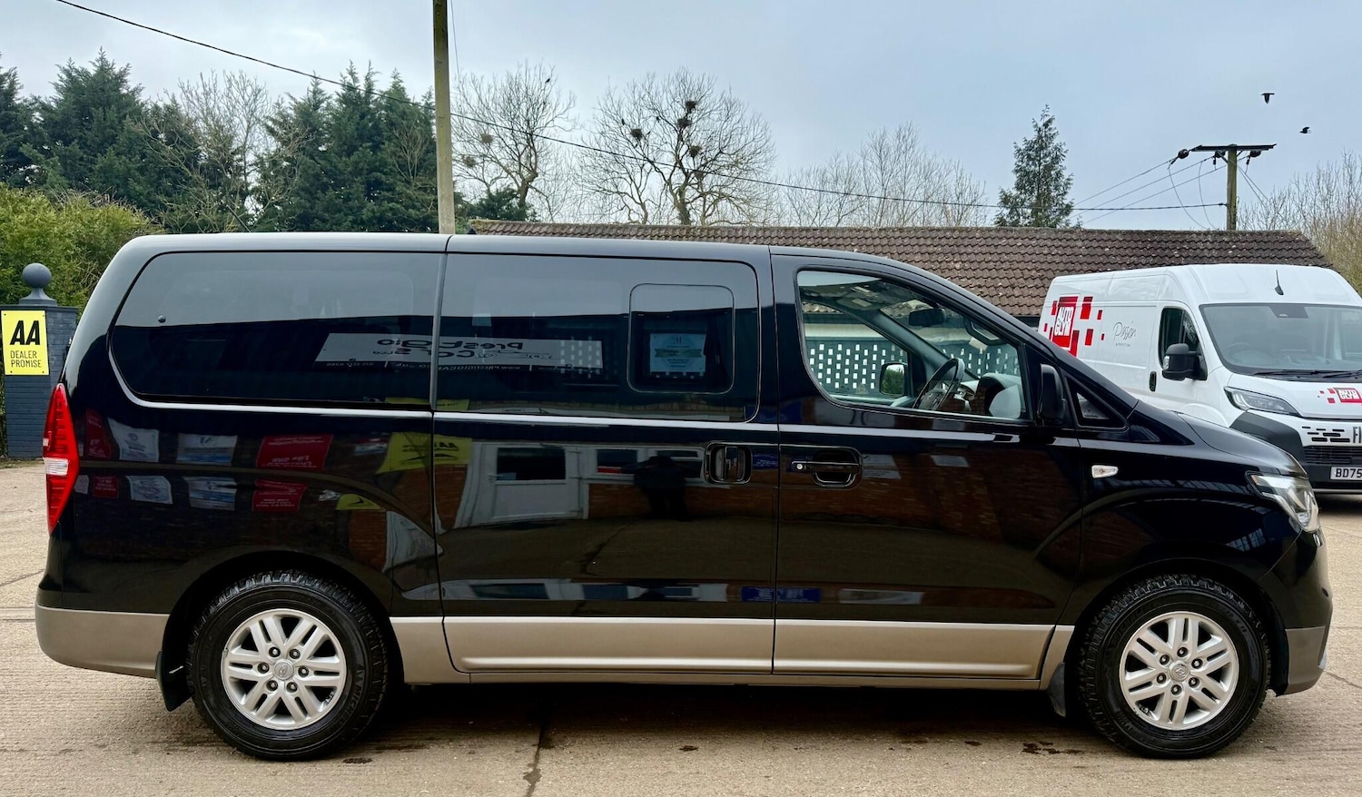 Used Hyundai i800 2018 for sale - 78011898: Photo 12