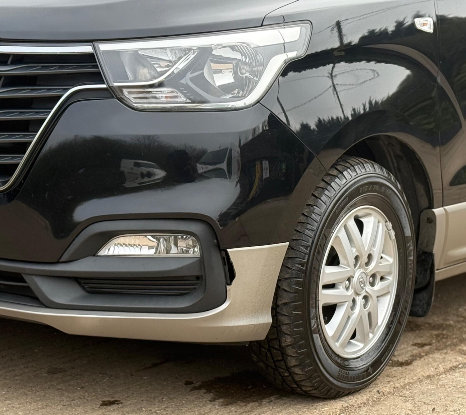 Used Hyundai i800 2018 for sale - 78011898: Photo 32