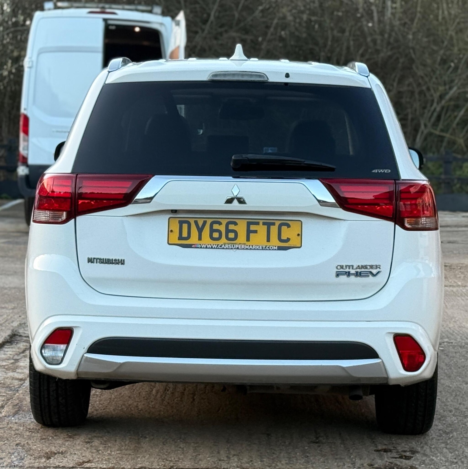 Used Mitsubishi Outlander 2016 for sale - 76985683: Photo 10